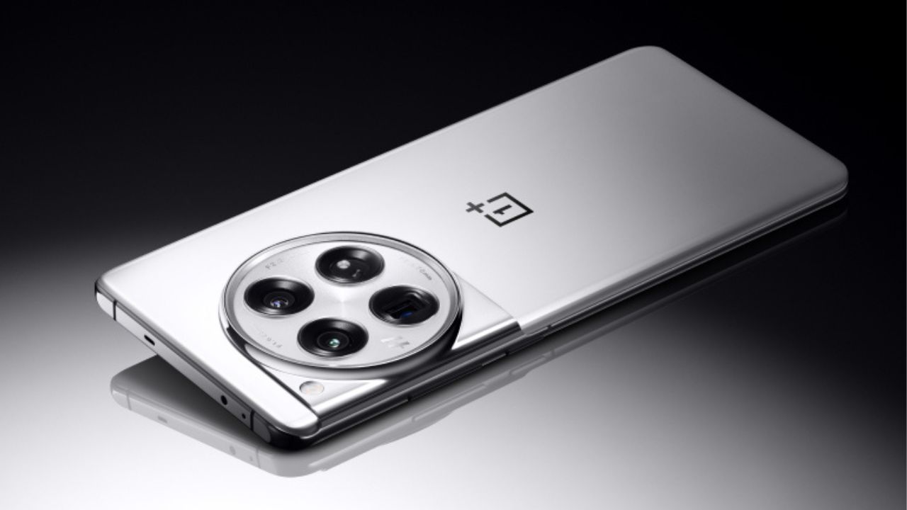 Oneplus 12 white december 2023 launch