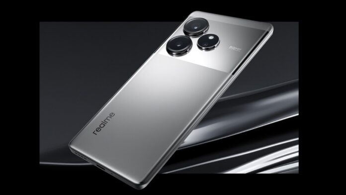 Realme GT 6 India