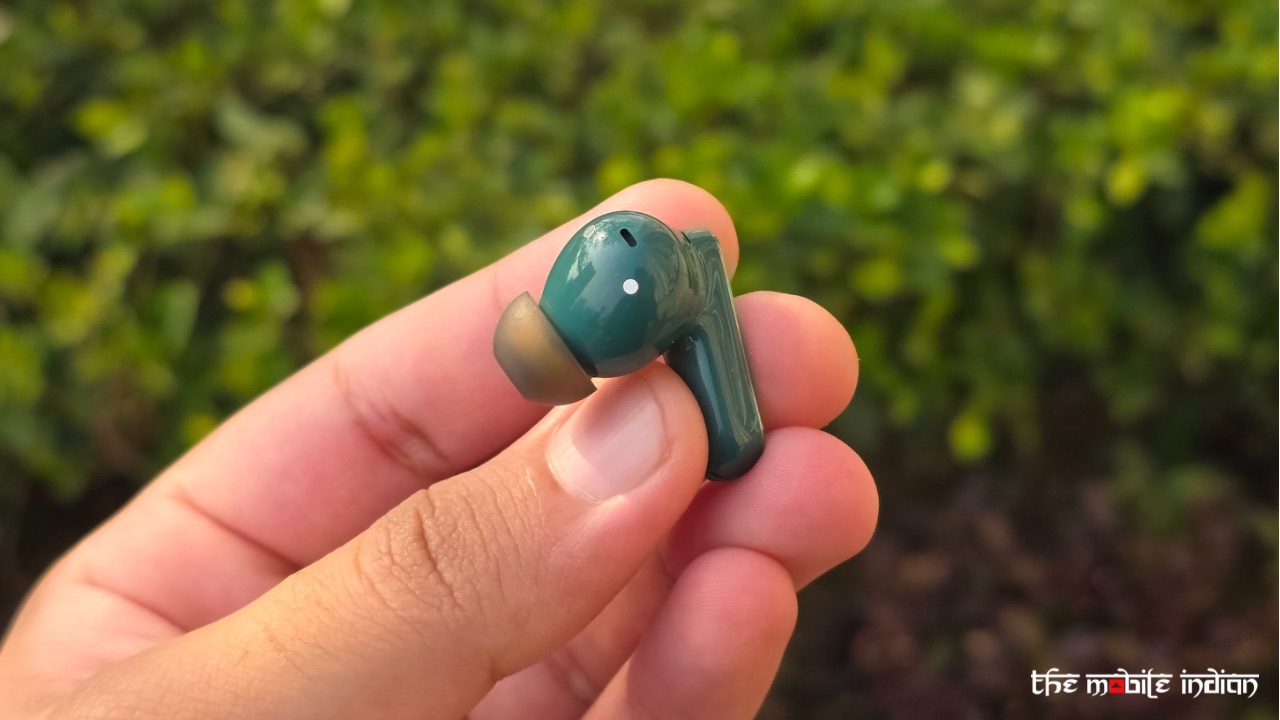 Realme Buds Air 7 Pro buds