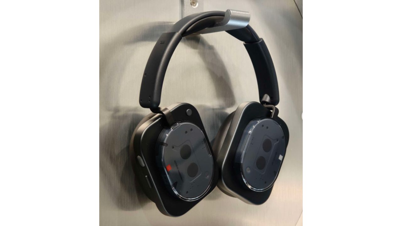 Nothing headphone 1 live image