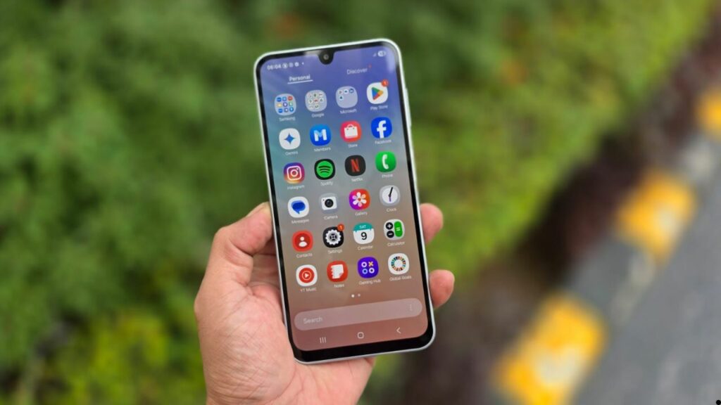 Samsung Galaxy M17 5G Bezels