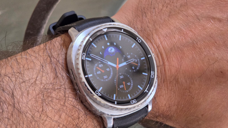Samsung Galaxy Watch 8 Classic review: Rotating bezel returns with AI