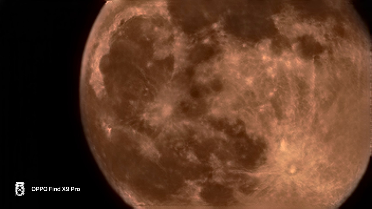 Oppo Find X9 Pro moon shot